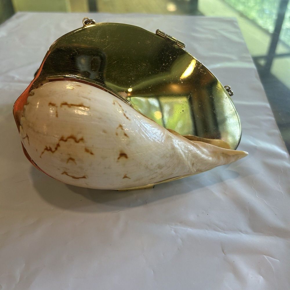 Judith Leiber Vintage 1970's Shell Minaudiere Purse Shoulder Bag Gold Clutch EUC